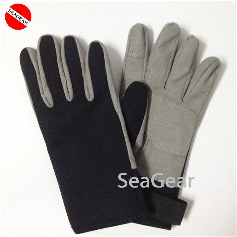 fishgloves-02