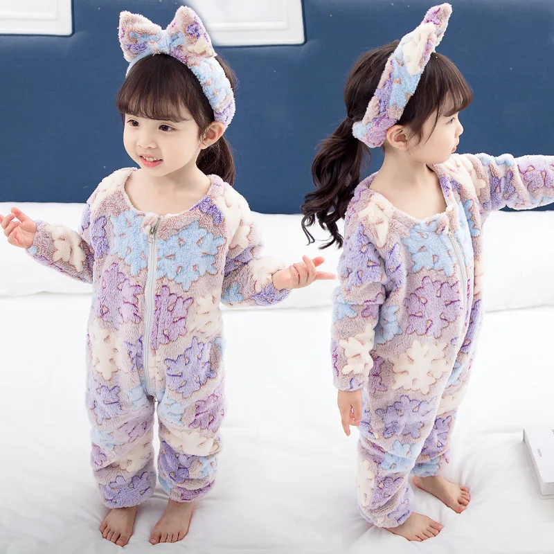 

2018 new winter Sleepers For Kids Winter Sleeping Baby Bags Kigurumi 889
