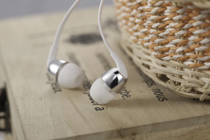 Wallytech W802 Metal earphone silver 3