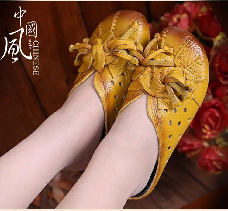 Women Sandals Summer Shoes 2017 New Female Fashion Soft Genuine Leather Hollow Out Moccasins mother shoes Flat sandals women 16