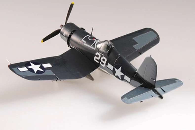 1: 72 Масштаб Модель самолета США F4U-1A истребитель в сборе авиационные Модели Строительные наборы 37231