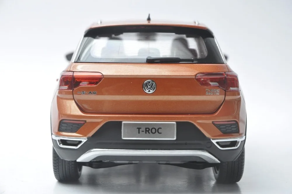 1:18 литая под давлением модель для Volkswagen VW T-ROC SUV оранжевая Игрушечная машина из сплава миниатюрная коллекция подарок TROC T Roc