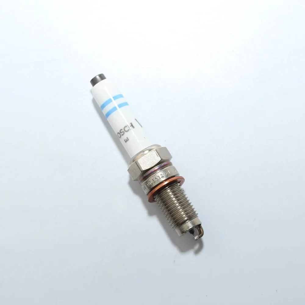 OEM 04E 905 612 Spark Plug For VW Volkswagen Jetta Golf MK7 Sportsvan