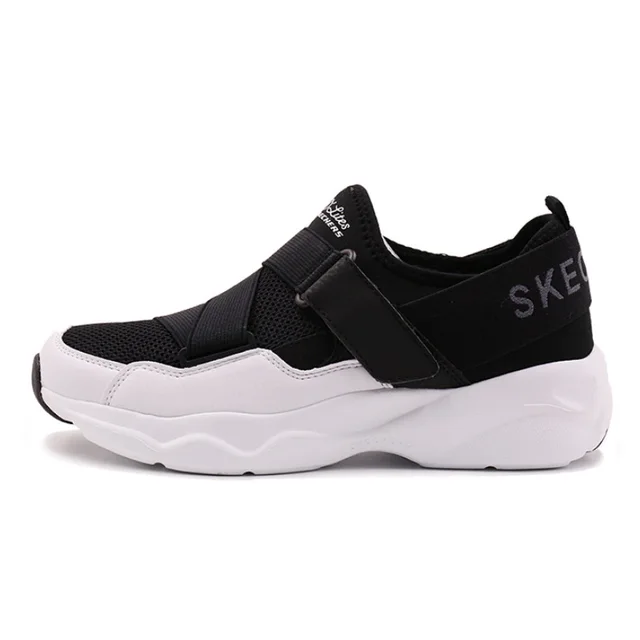 black sole skechers