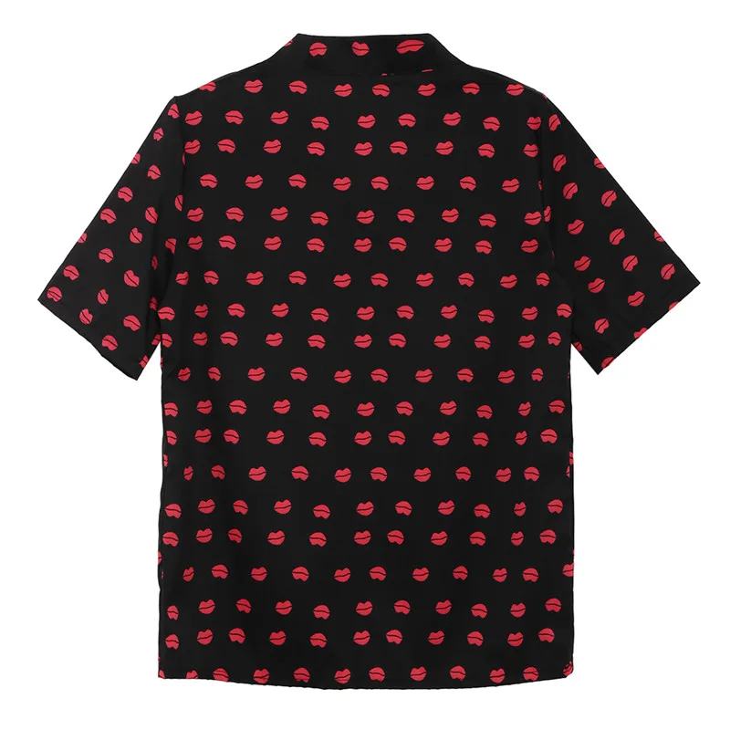 lip shirt (4)