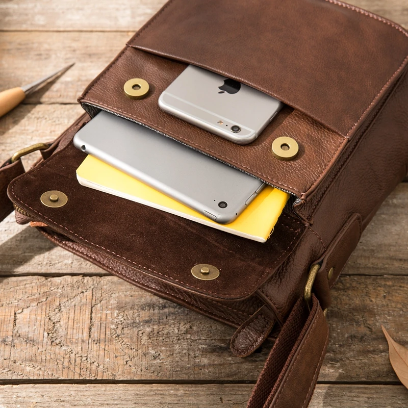 AETOO Retro Leather Men's Bag Shoulder Bag Messenger Bag Japan & Korea Trends Postman Pack Casual Leather Men's Bag Youth Tide