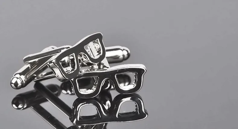 3593477953_1330985815