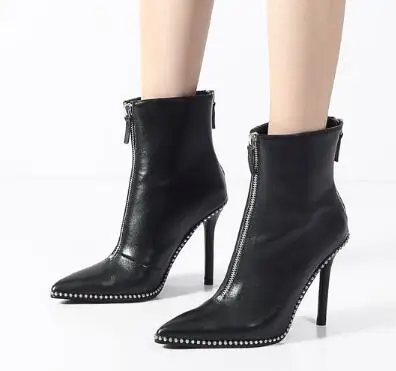 

2018 pointed toe rivets boots Women black solid high heel ankle boots Martin boots Ladies'super high thin heel short boots