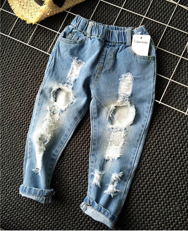 Школьная одежда для мальчиков 1-6 лет; Детские рваные джинсы; брюки; Новинка года; джинсы для маленьких девочек; Брендовые брюки; модные джинсы