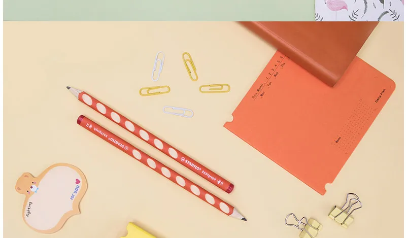 Children Writing Posture Correction Pencil Dent Designed to correct the posture hold the pen_18