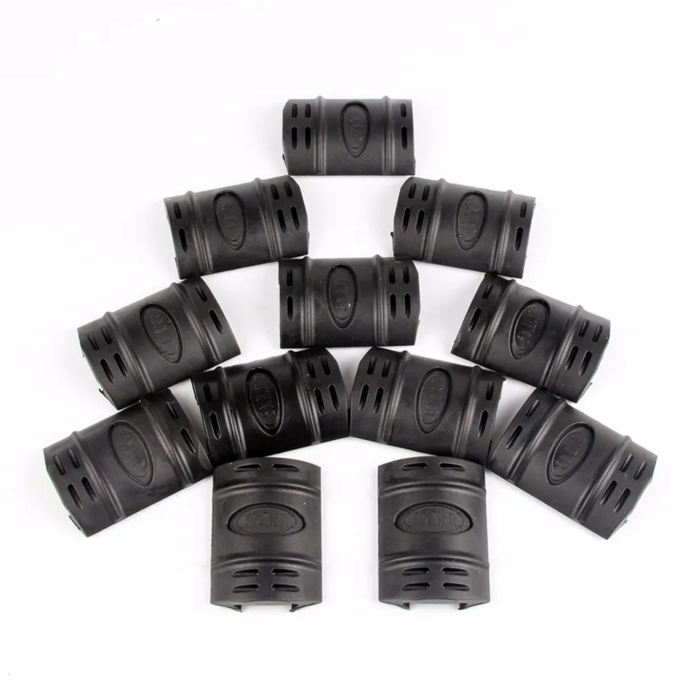 12 قطعة العالمي ويفر/Picatinny الأسود المطاط لوحات الحرس Handguard رباعية السكك الحديدية يغطي حامي الصيد اكسسوارات 37-0013