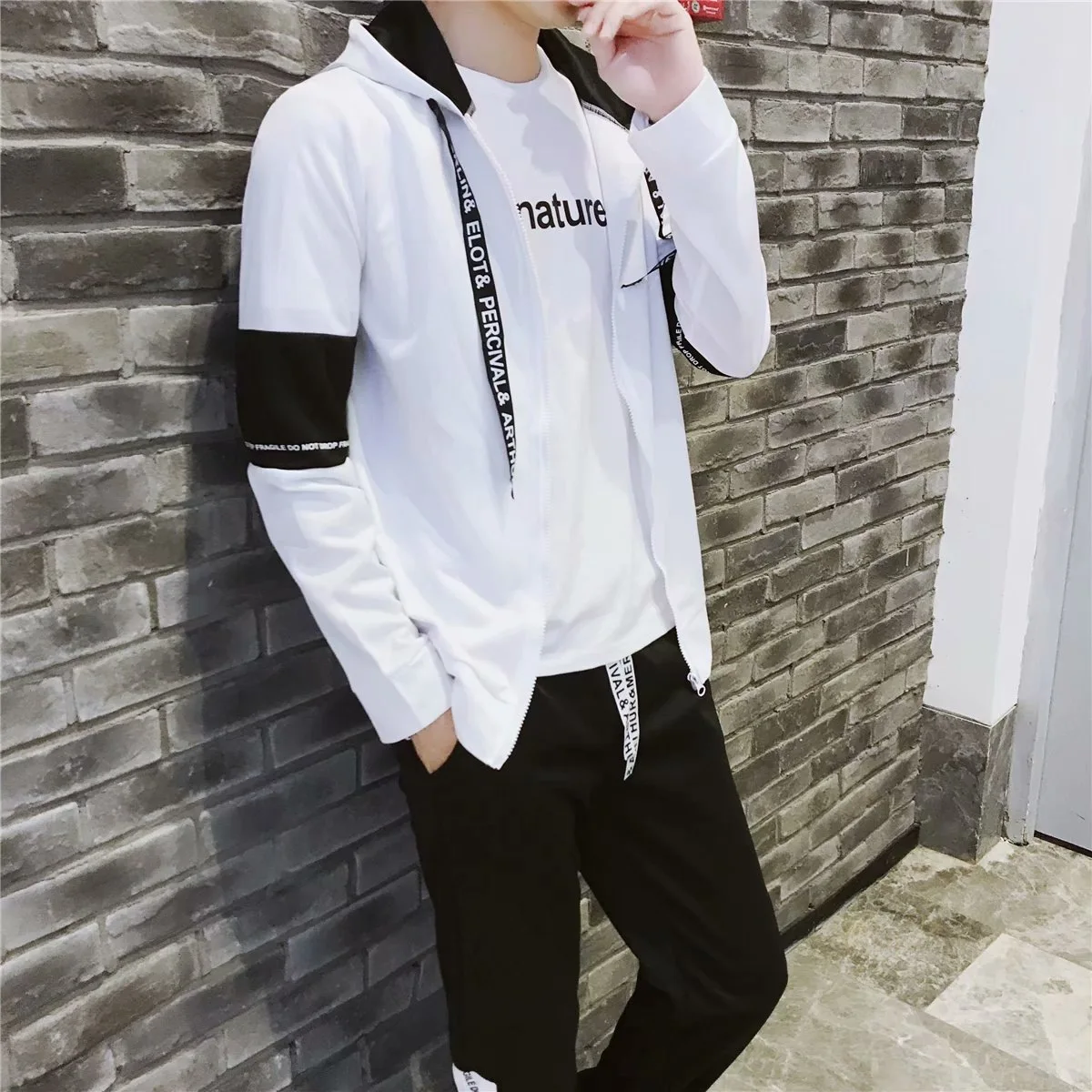 Spring and Autumn Men's Guard Clothes New Long Sleeve Suit Youth Student Sportswear Men's Korean Version Trend Two-piece Set Spring and Autumn Men's Guard Clothes New Long Sleeve Suit Youth Student Sportswear Men's Korean Version Trend Two-piece Set