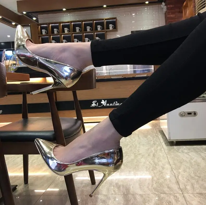 

2018 new wedding shoes sequins pointed-toe thin high heels fine with shallow mouth pointed single women shoes