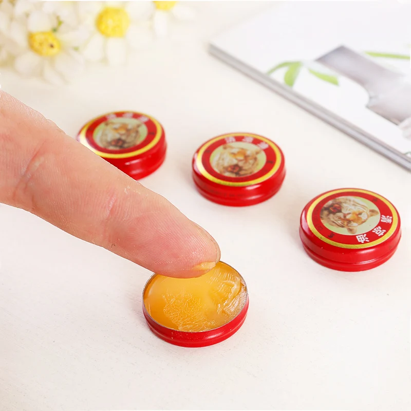 5-10-20pcs-Summer-Cooling-Oil-Refresh-Brain-Tiger-Balm-Drive-Out-Mosquito-Eliminate-Bad-Smell (1)