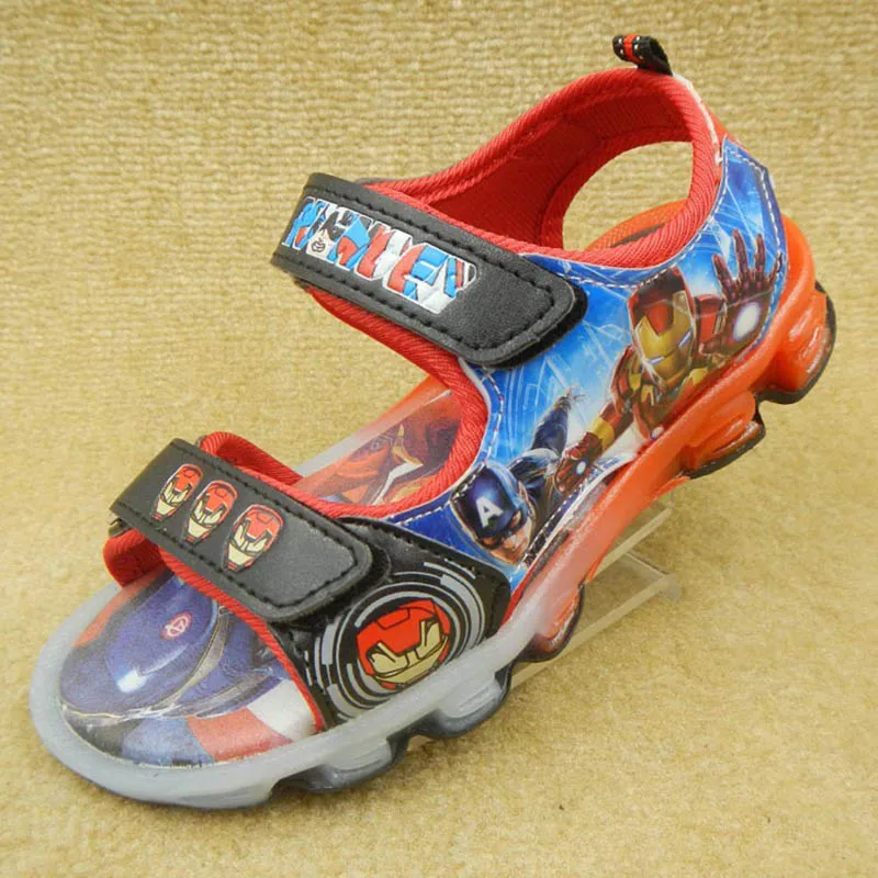 

boys Iron Man sandals with LED light 2017 new Cartoon kids shoes Summer children pu sport Beach shoes eu size 26-31
