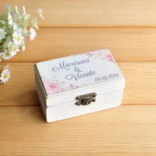 Персонализированные Свадебные кольца коробка, пользовательские деревянные кольца держатель, подарок на девичник, индивидуальный свадебный подарок, подарок на помолвку