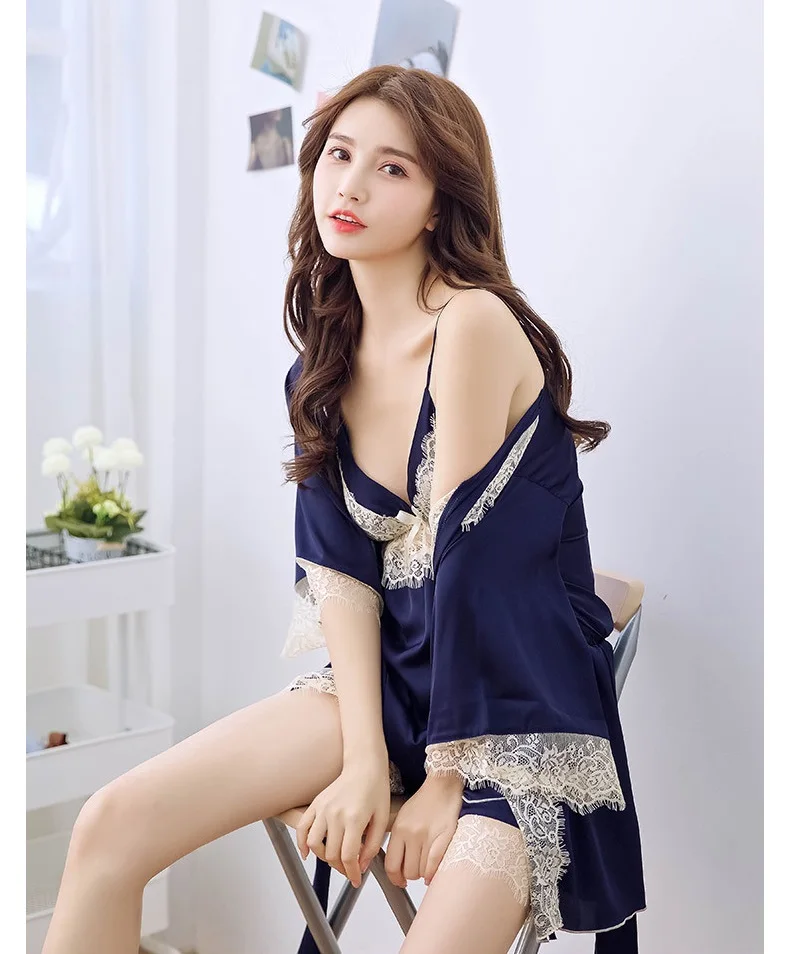 female silk-like sleepwear (1)