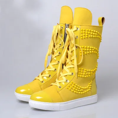 Prova Perfetto/модная повседневная обувь на плоской подошве для молодых девушек, женские сапоги средней высоты из натуральной кожи, желтые, синие сапоги на шнуровке с заклепками - Цвет: Yellow