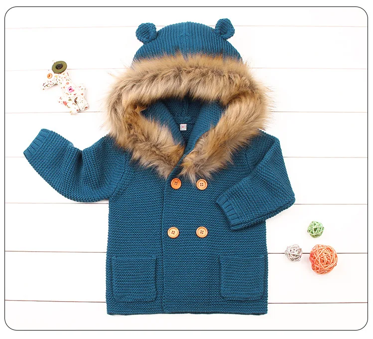 Зимние теплые для детей для маленьких мальчиков вязаный свитер, куртка с капюшоном, меховой воротник для Трикотажная Одежда для мальчиков кардиган внешняя одежда кофта DQ980