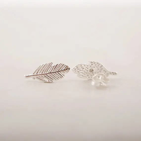 Женские серьги в виде пера Shuangshuo маленькие пусеты стиле панк ED038 2017|fashion stud earrings|stud