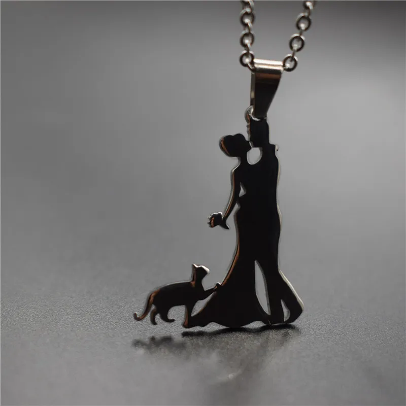 Elfin-New-Family-Necklace-Stainless-Steel-Lovers-Couple-Kiss-Pendant-Necklace-Cat-Necklace-Figure-Jewellery (3)