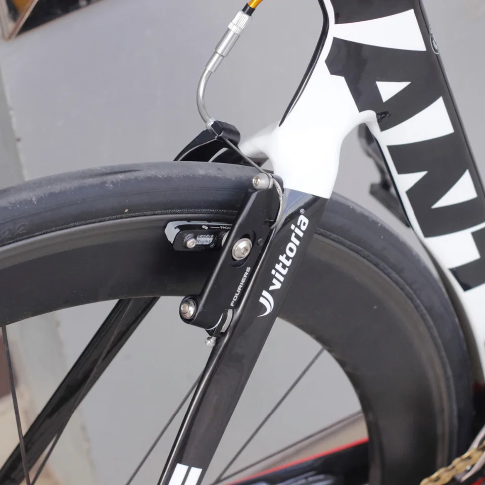 Front + Rear Fouriers Road Bike Direct Mount Aero V Brake for