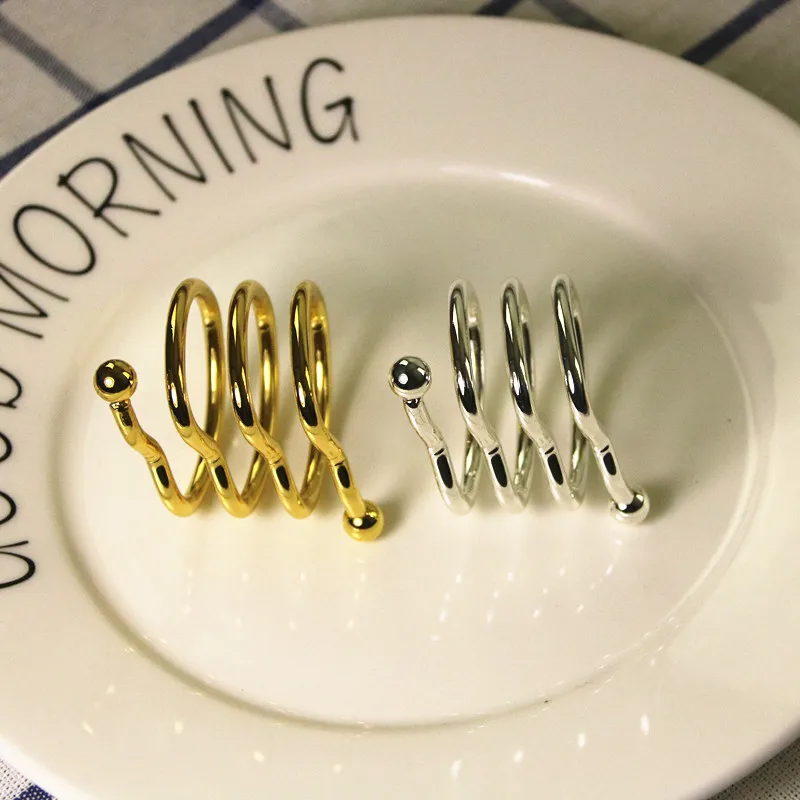 6PCS heart-shaped spring napkin ring stainless steel gold silver napkin ring hotel napkin buckle
6PCS heart-shaped spring napkin ring stainless steel gold silver napkin ring hotel napkin buckle