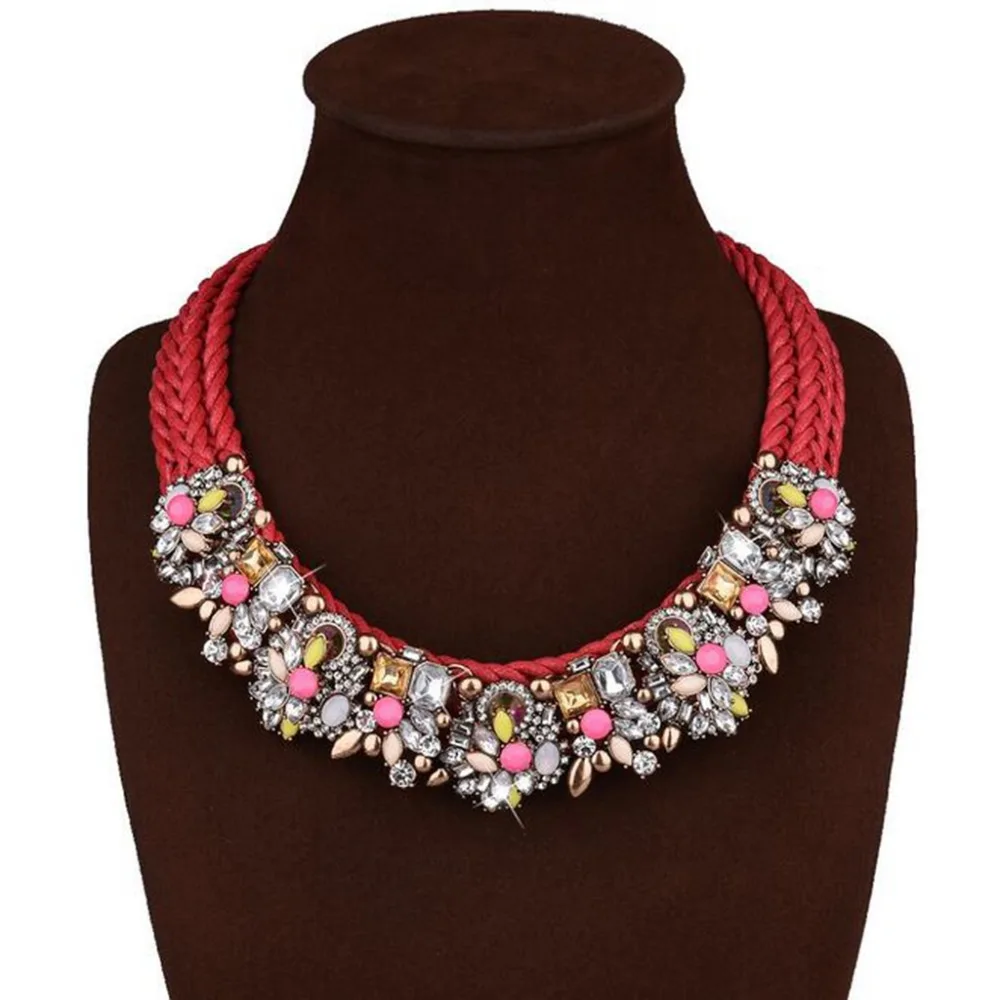 

Vintage Necklace for Women Bohemian Necklaces Chokers Hand-knitted Statement Necklace Choker Jewelry Colored Chunky Necklaces