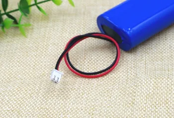 

7.2 V / 7.4 V / 8.4 V 18650 lithium battery 2200 mA battery Rechargeable megaphone speaker protection board