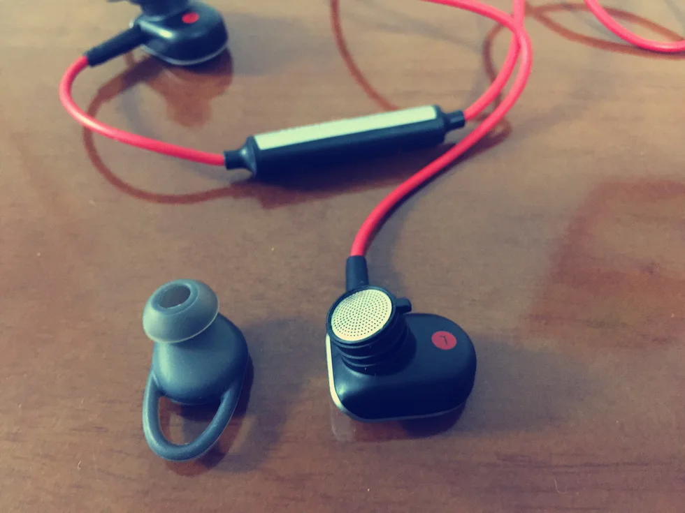 original-meizu-EP51-bluetooth-wireless-earphone-for-sport-running-headphone4