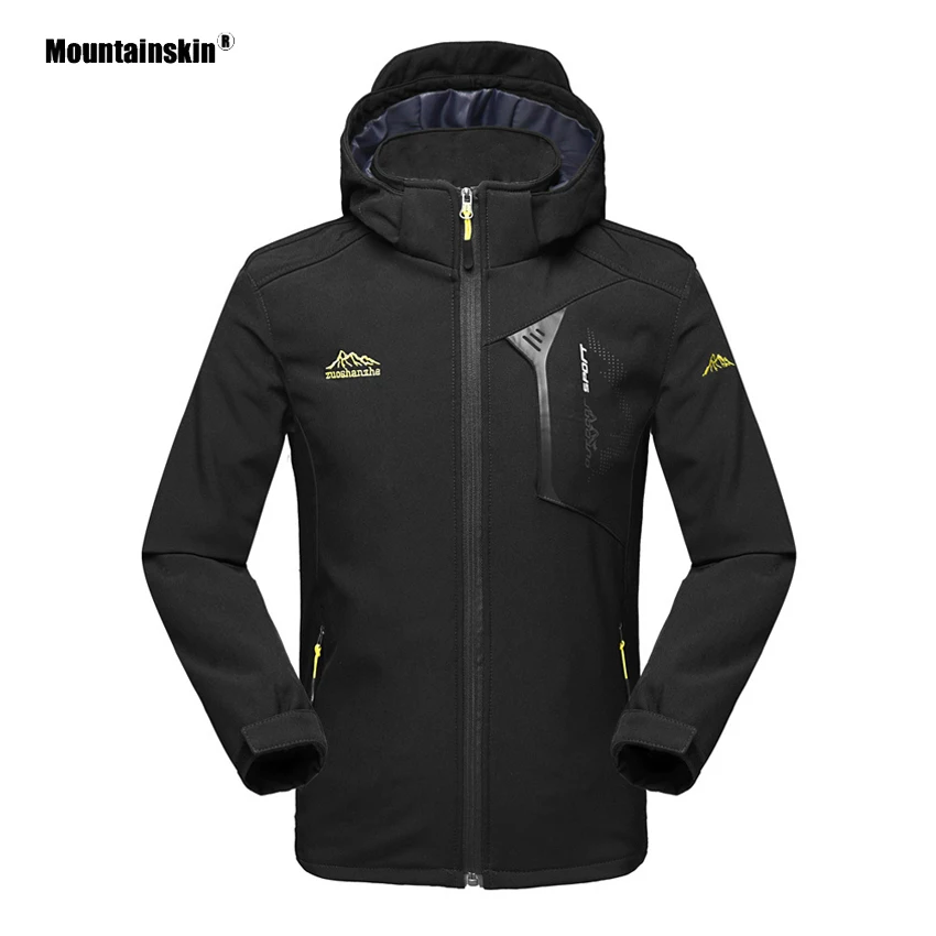 Baratos Chaquetas de piel de montaña para hombre Oudoor Softshell chaquetas primavera otoño senderismo al aire libre escalada Camping Trekking cortavientos abrigos masculinos VA381
