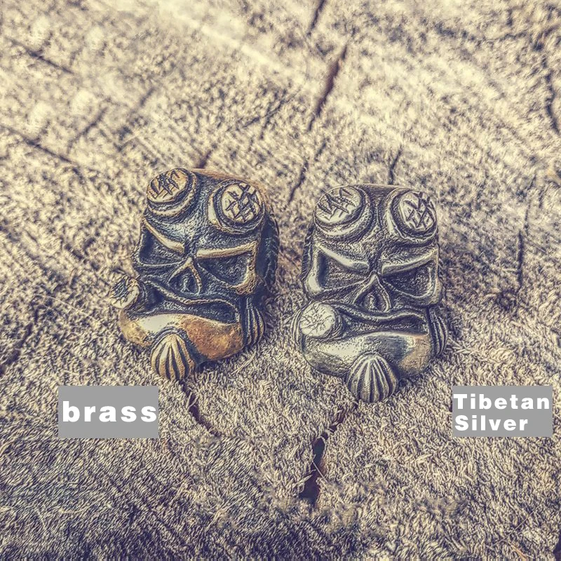 

1PC Hellboy Reteo Brass Silver EDC Paracord Beads Knife Beads Rope Cord Bracelet Flashlight Beads Lanyard Pendants Accessories