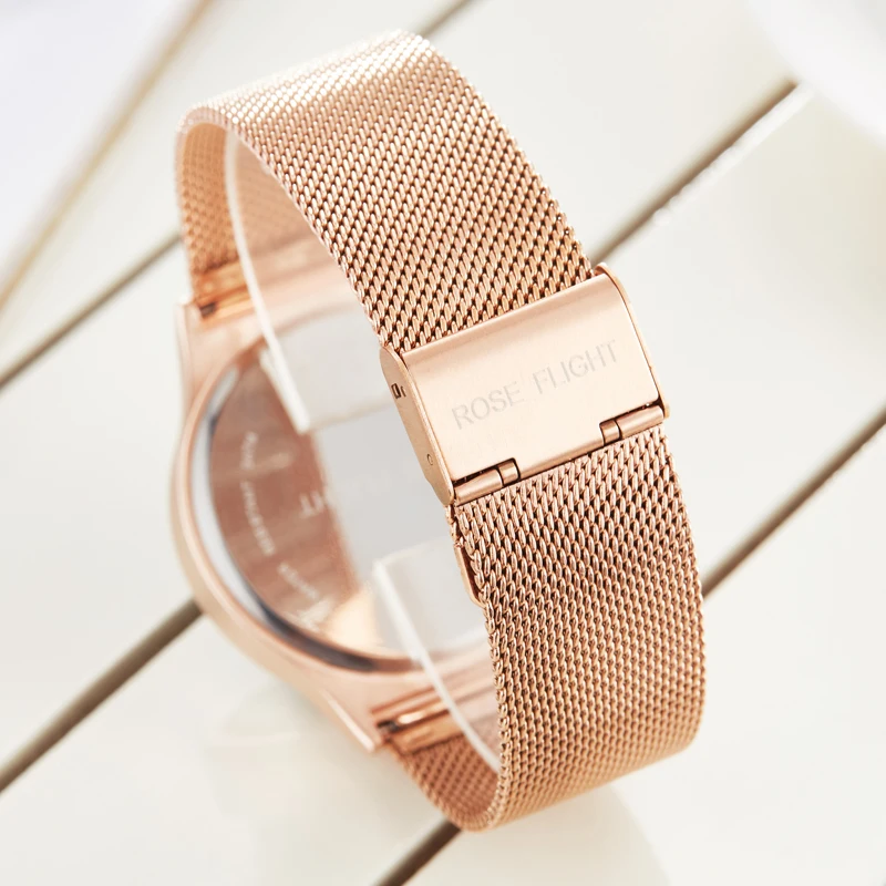 Minimalist Creative Watches For Women Fashion Simple Watches Sports Outdoor Quartz Wristwatches Diamond Dial Bracelet Magnetic