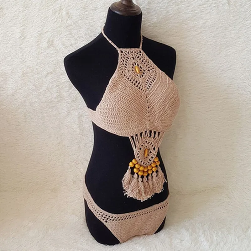 The new Europe and the United States 2017 swimsuit suit the beach sun bath hand crochet tassel bikini fission of foreign trade10