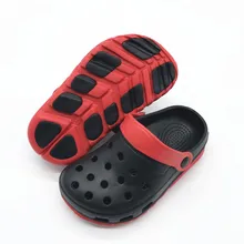 Детские летние комплекты одежды для маленьких мальчиков, состоящие из летней сандалии детские туфли с рисунком «крокодил» пляжные сабо садовые шлепанцы обуви для мальчиков преддошкольного возраста с проектом "EU24-29 US5-10 EU30-35 US11-3