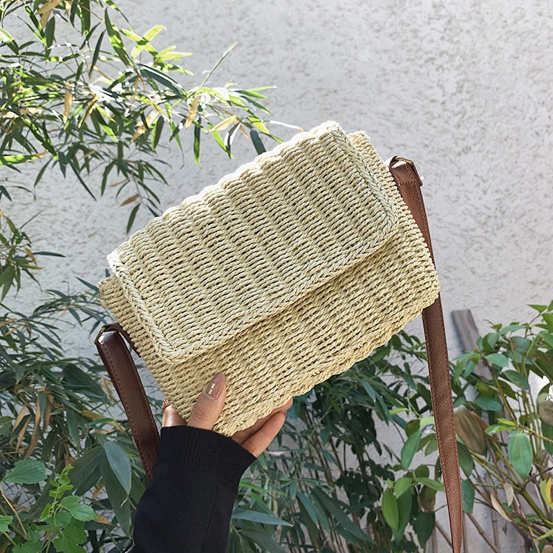 Bohemian Straw Crossbody Bags for Women Summer Beach Bag Small Purse and Handbags Female Vintage Rattan Woven Messenger Bag