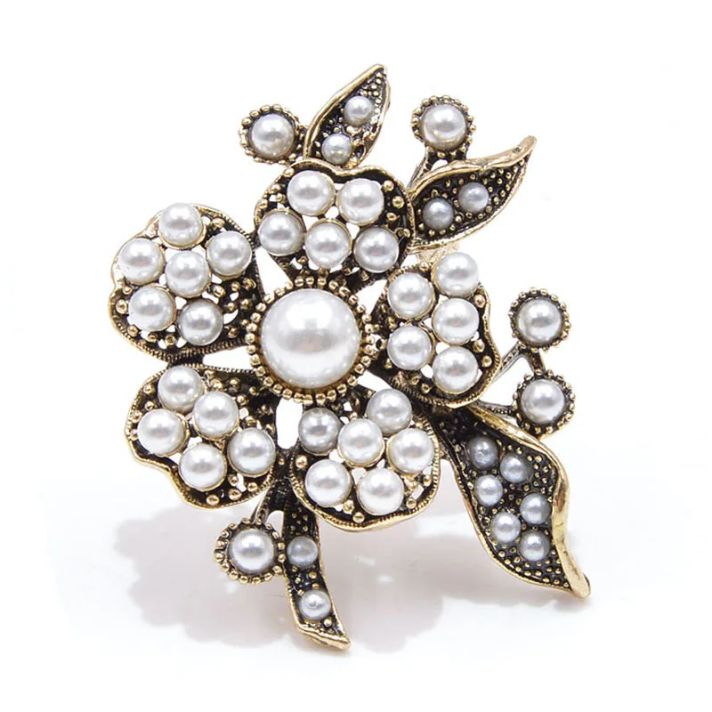 Young Tulip Exquisite Pearl Flower Brooches for Women Creative Jewelry