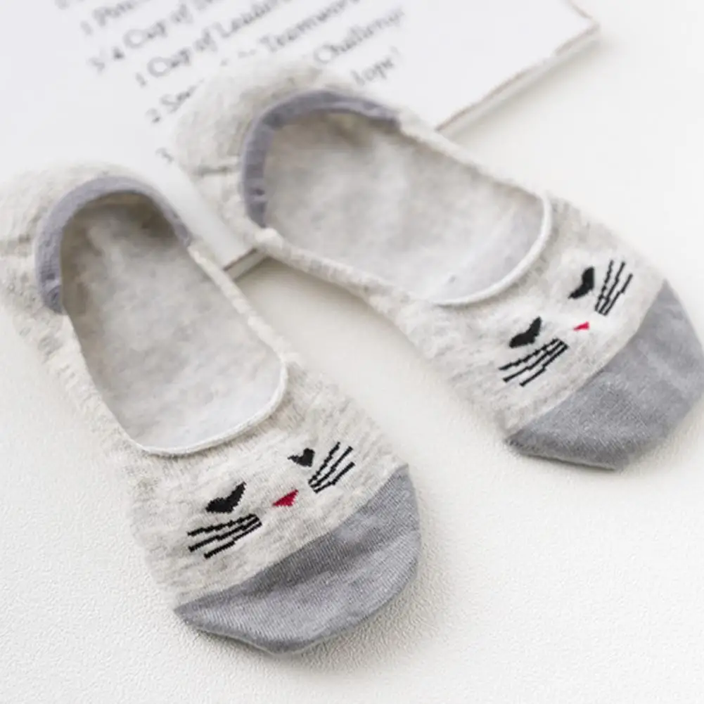 

Yfashion Women Stylish Cartoon Animal Pattern Low-cut Socks Stylish Silicon-sole Anti-slip Boat Socks 1 Pair High Quality Sock