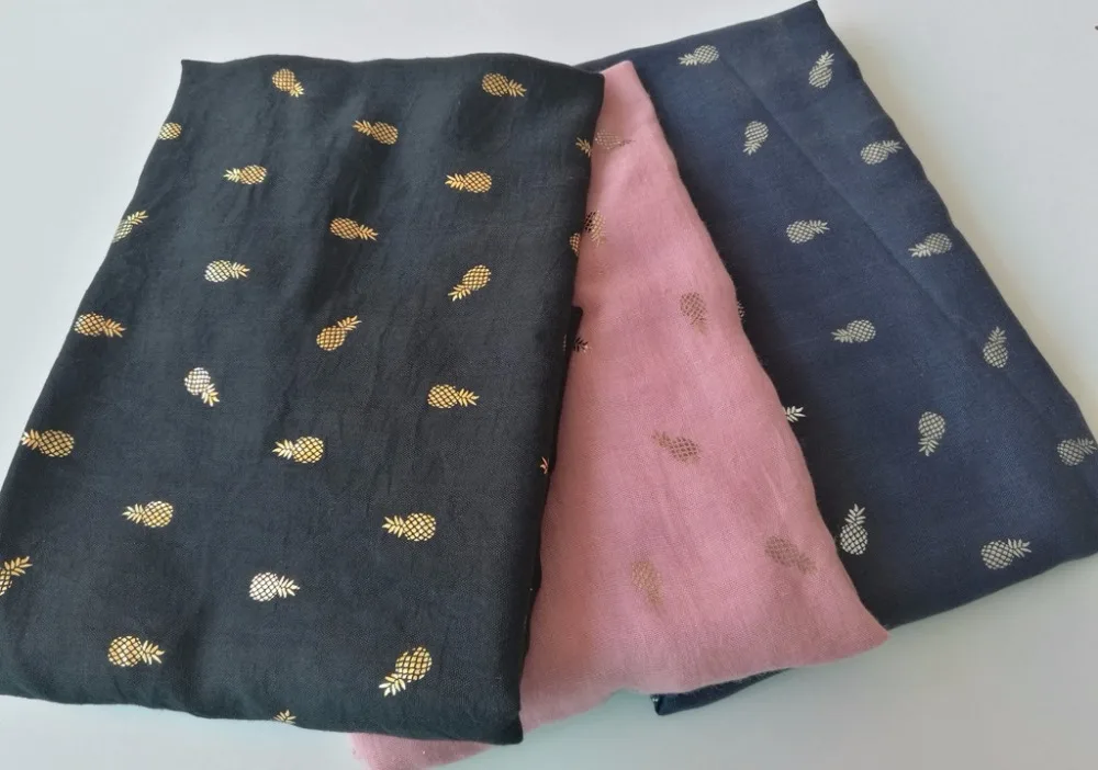 

2017 Women Gold Foil Pineapple Pattern Cotton Scarf Shawls Wraps 3Colors 10PCS/lot