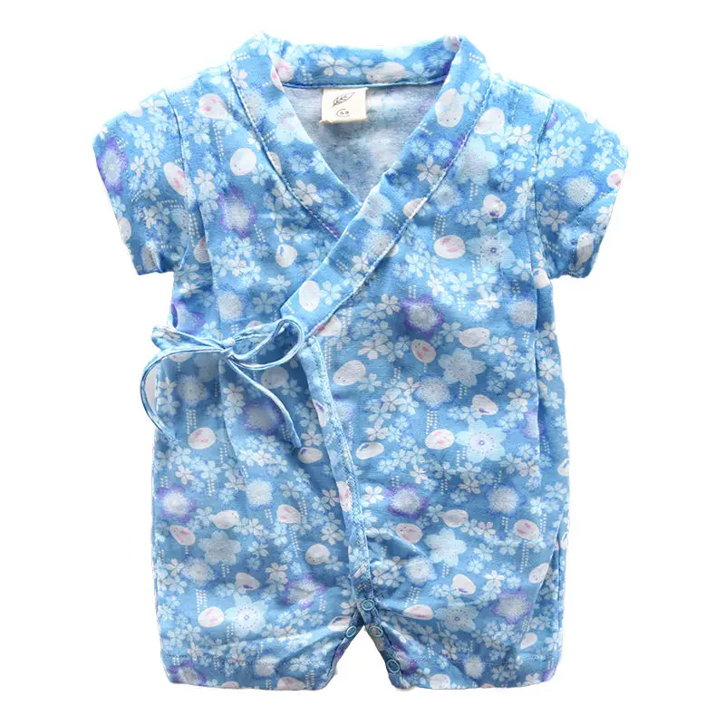 Baby summer baby summer clothes in a small, short, sleeved dress with a short sleeve of a jacket