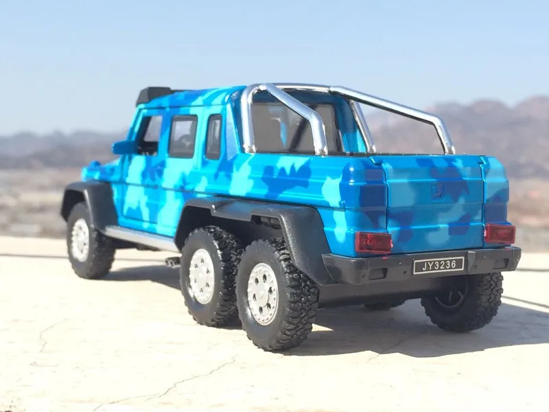 Модель автомобиля из 1:32 сплава 6X6 SUV литая модель автомобиля с вытягивающимся звуком для мальчика рождественские подарки