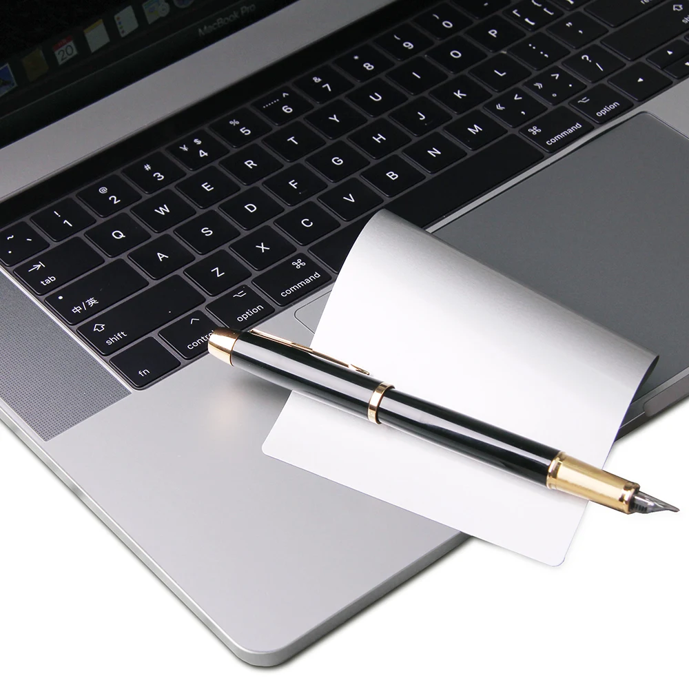 15touch-bar-4