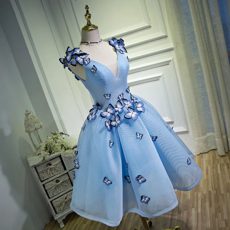 Небесно-голубое кружевное платье с v-образным вырезом и бабочкой, коктейльное мини-платье из тюля, коктейльные платья для выпускного вечера, маленькие черные белые платья