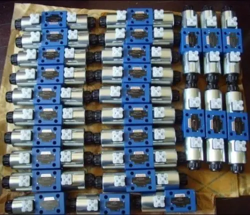 

4WE10E33/CG24N9K4/V NEW REXROTH VALVE 4WE10E3X/CG24N9K4/V R900509838