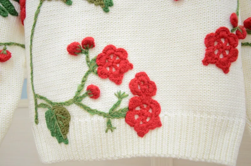 Women's Autumn Sweater Coarse lines knitting Pullovers hand made Floral Embroidery Sweater Loose O-neck roupas feminina Sweaters