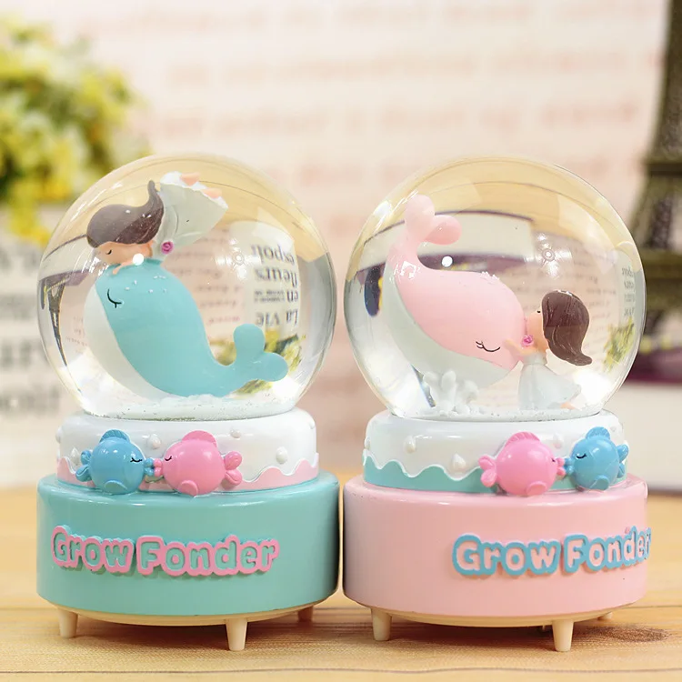 

Creative Dolphin Girl Kissing Snow Music Box Crystal Ball Girl Birthday Gift Lights Music Box Cute Dolphin Princess glass ball