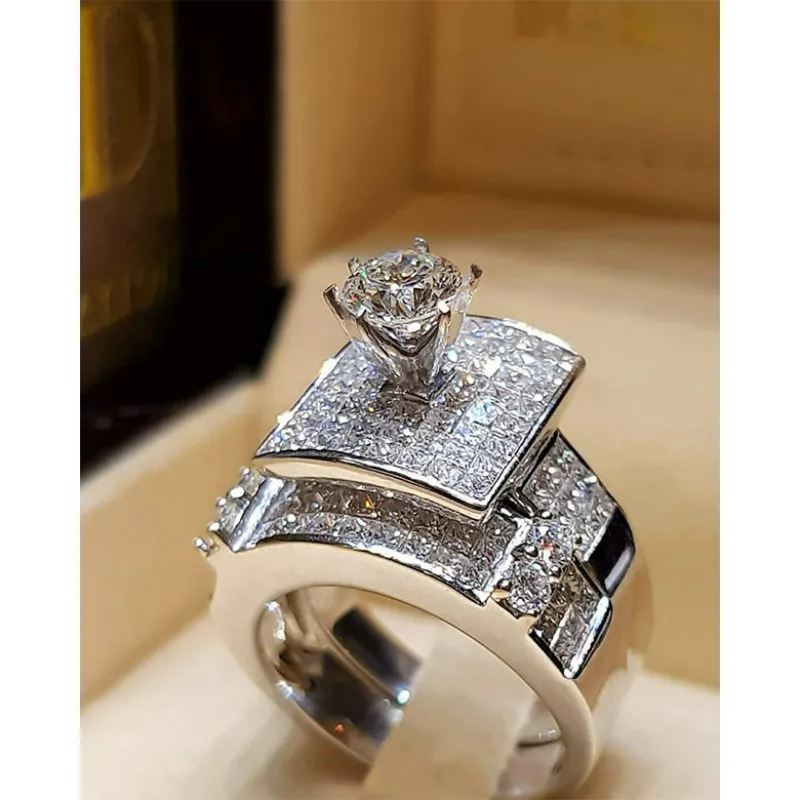 

Luxury Full Crystal Square Double Layer Wedding Rings For Women