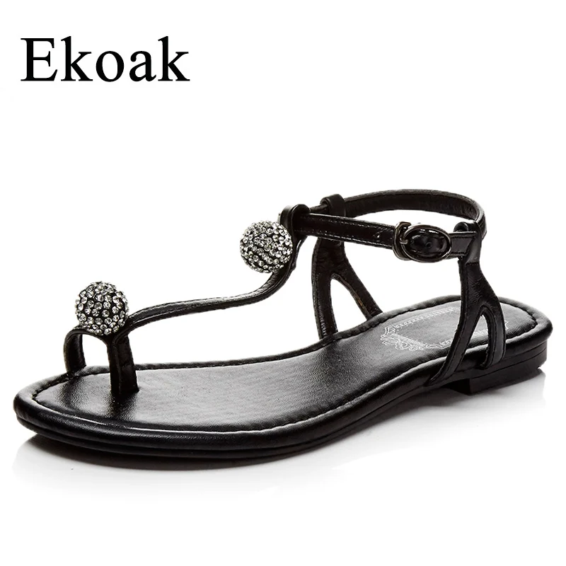 

Ekoak New 2018 Fashion Crystal Women Sandals Summer Cow Leather Women Sandals Sexy T-strap Flat Sandals Casual Beach Shoes Woman