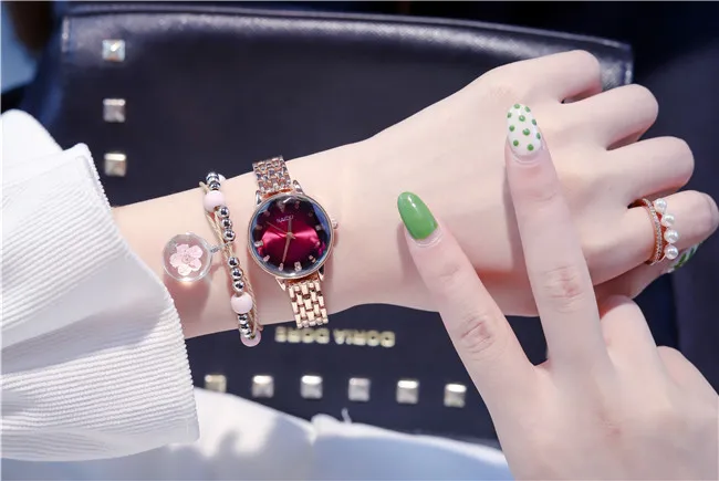 Роскошные женские часы-браслет, водонепроницаемые простые маленькие часы, женские модные повседневные часы с кристаллами, звездное небо, женские часы, бренд, новинка