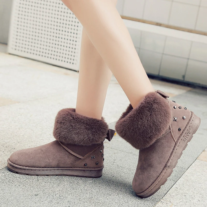 2019 New Winter Short Tube Student Boots Plus Velvet Booties Snow Cotton Shoes Flat Bread Women's Snow Boots
